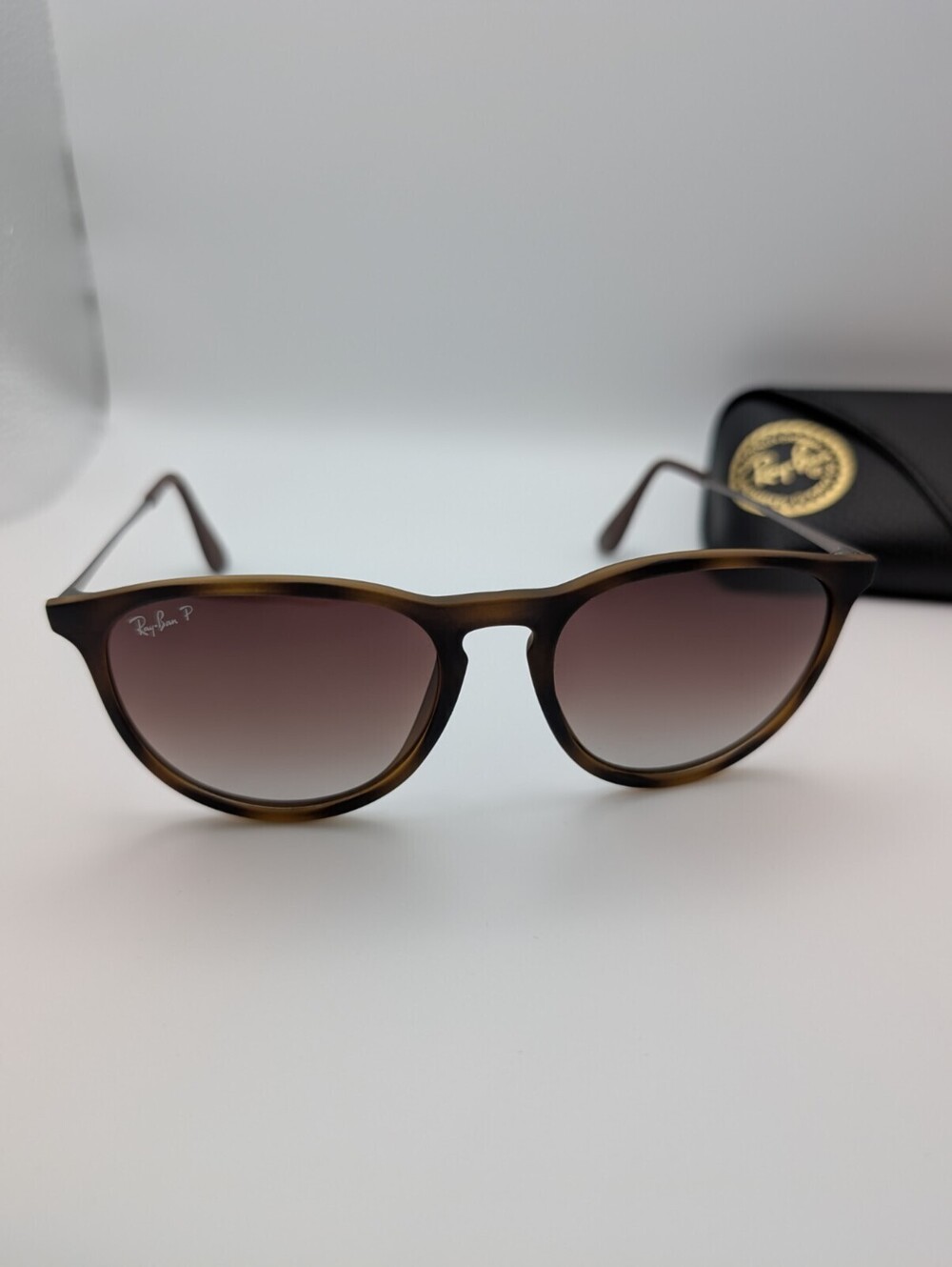 Ray-Ban Erika RB4171 865/T5 Polarized Brown Gradient Sunglasses 54 Case